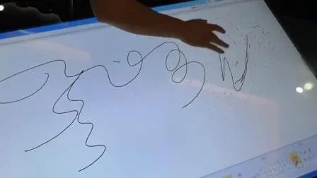 1920x1080 해상도와 함께 43인치 사용자 지정 터치 스크린 키오스크