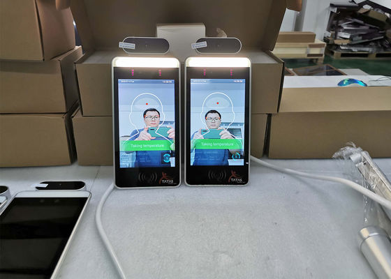 검은 45 언어 RFID 카드 판독기 바닥 스탠드  키오스크 자동 열식 임시 측정 게이트 접근