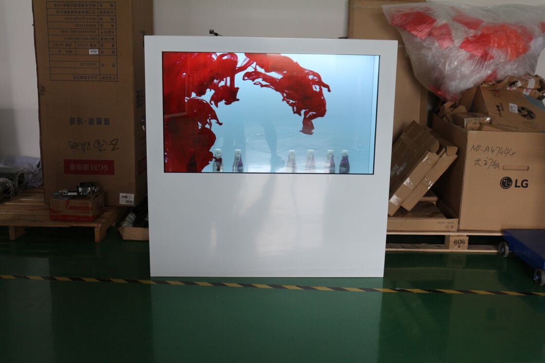 와이파이, 블루투스, USB 연결, 멀티 터치 디지털 사이니지, 향상된 5000:1 명암비 및 6ms 터치 응답 시간으로 사용자 참여 유도